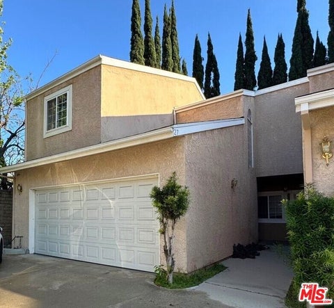 Photo of 19928 Chase Street #27, Los Angeles, CA 91306 (MLS # 26862971)