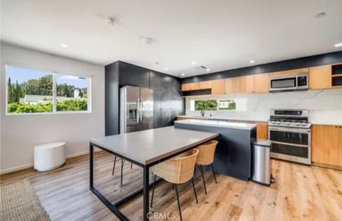 Photo of 1943 Carmen #1943, Los Angeles, CA 90068 (MLS # SR26031046)