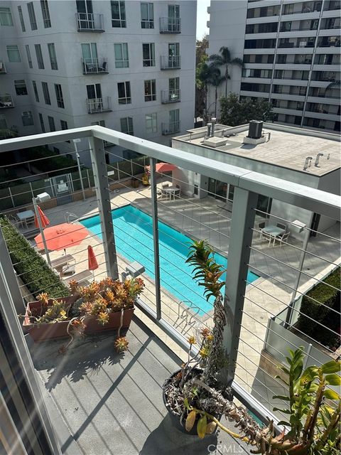 Photo of 645 W 9th St #540, Los Angeles, CA 90015 (MLS # PW25254882)