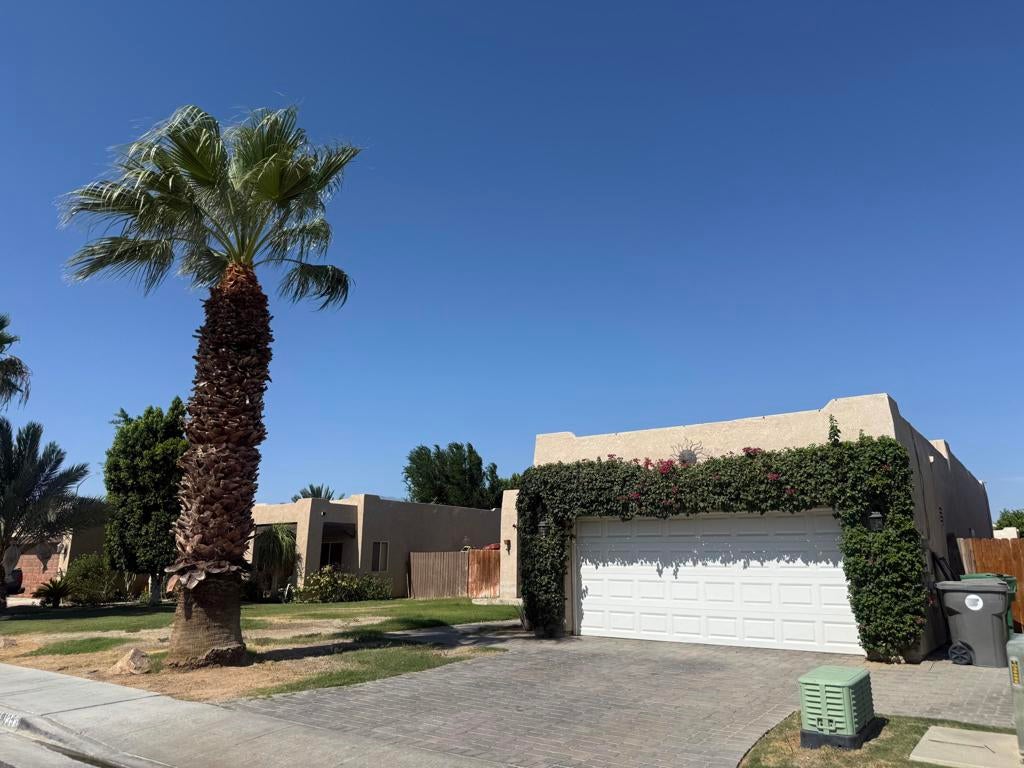 49135 Mesa Court