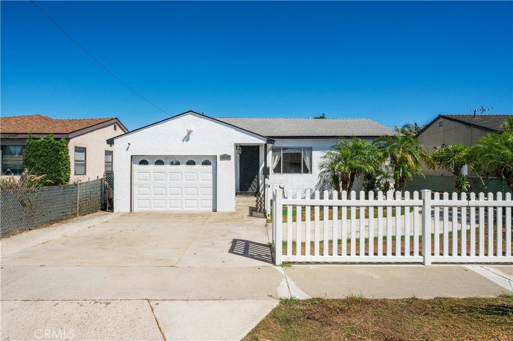15212 Arcturus Avenue