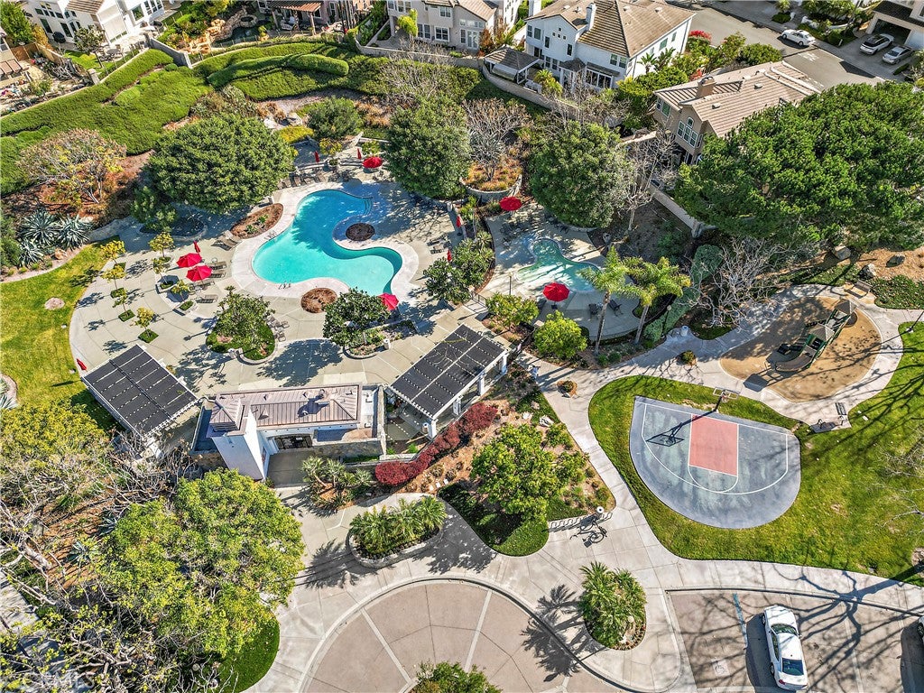 Laguna Niguel, California, 92677, United States, 4 Bedrooms Bedrooms, ,4 BathroomsBathrooms,Residential,Active,2052004