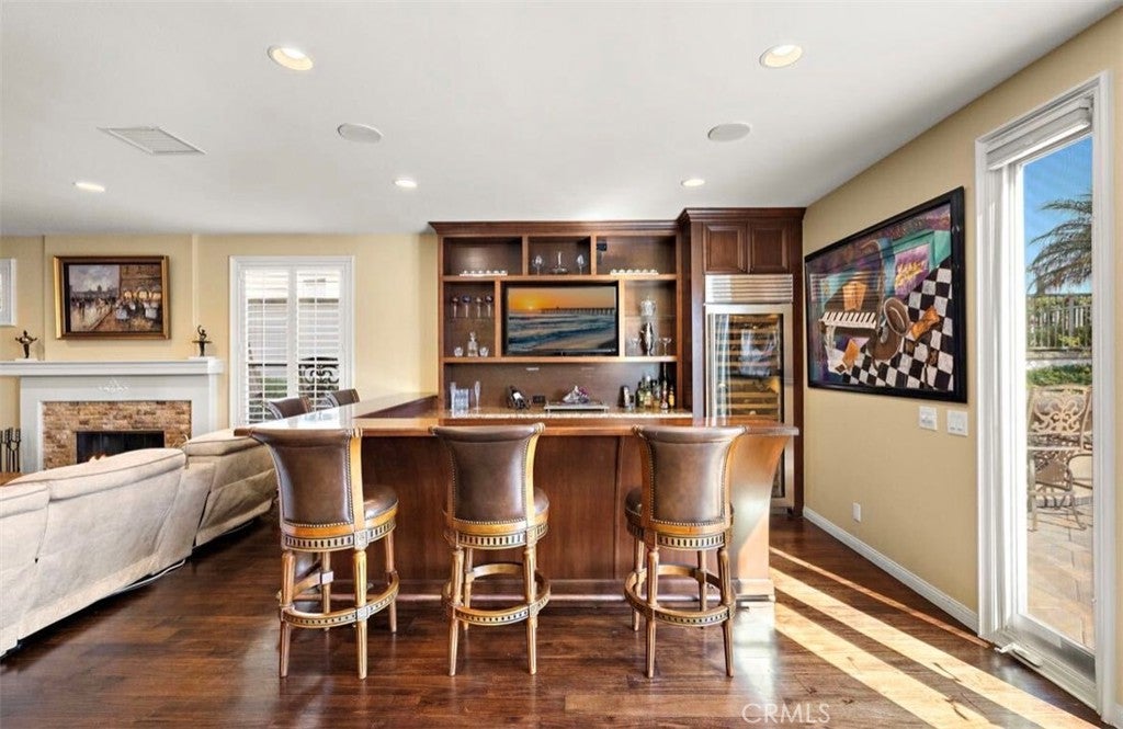 Laguna Niguel, California, 92677, United States, 4 Bedrooms Bedrooms, ,4 BathroomsBathrooms,Residential,Active,2052004