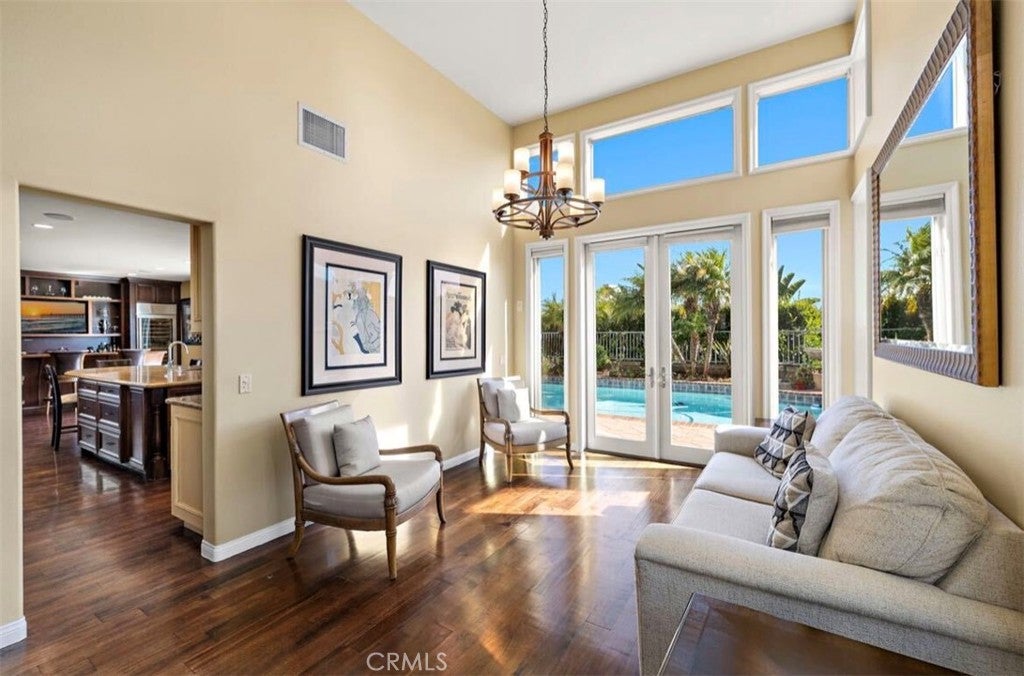 Laguna Niguel, California, 92677, United States, 4 Bedrooms Bedrooms, ,4 BathroomsBathrooms,Residential,Active,2052004