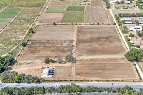 Photo of 30730 Valley Center Road, Valley Center, CA 92082 (MLS # ML82044025)