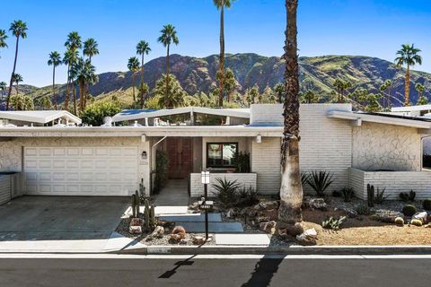 Photo of 2226 S La Paz Way, Palm Springs, CA 92264 (MLS # 219106894PS)