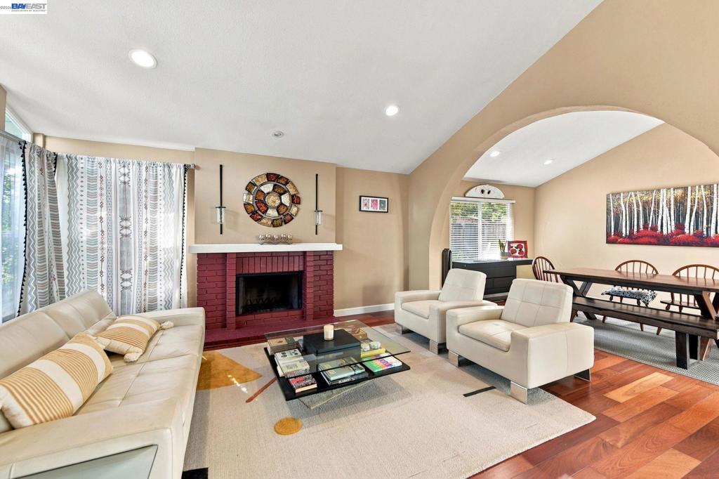 767 Portswood Dr