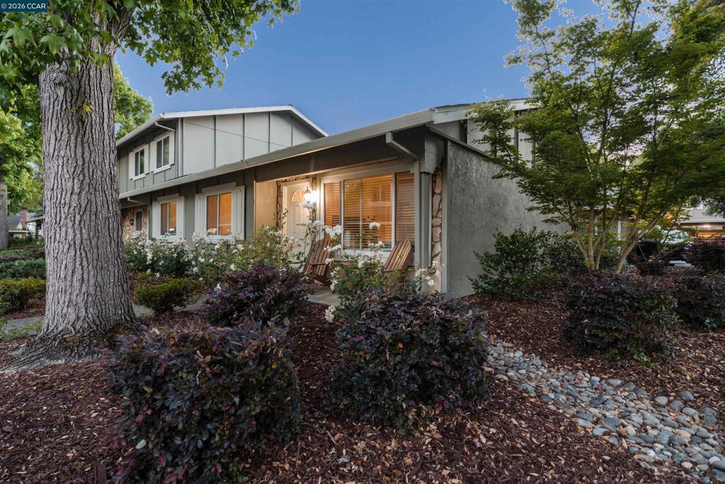 2717 Fountainhead Dr. DR