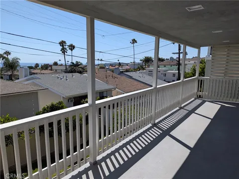 MLS: OC26108290