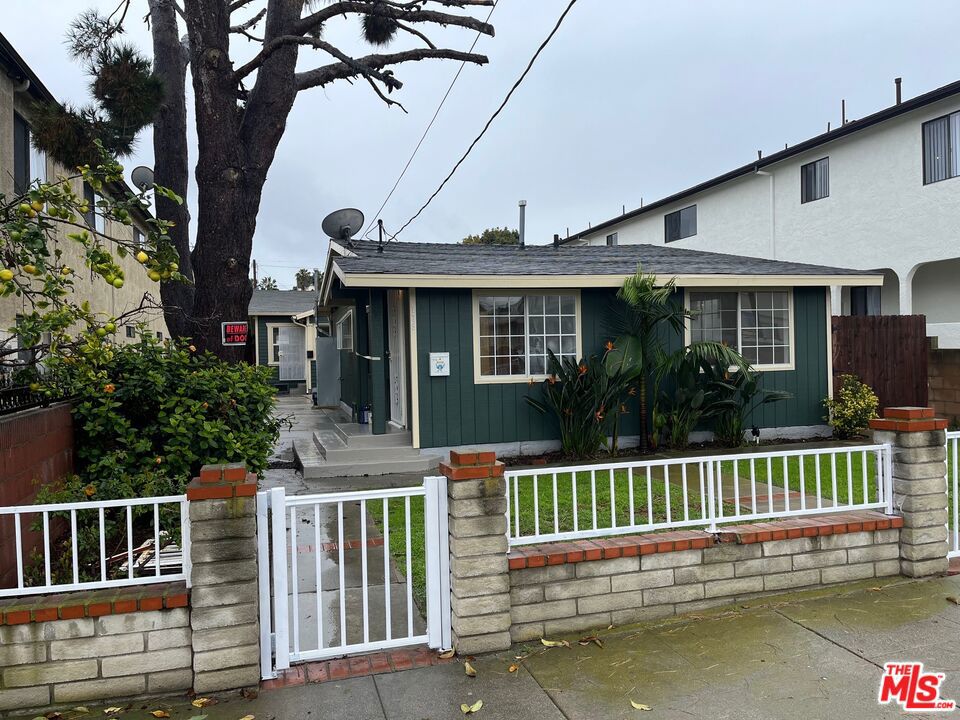 779 W 18th Street
