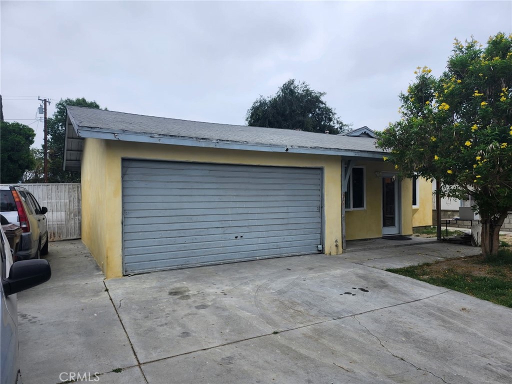 448 Chatterton Avenue