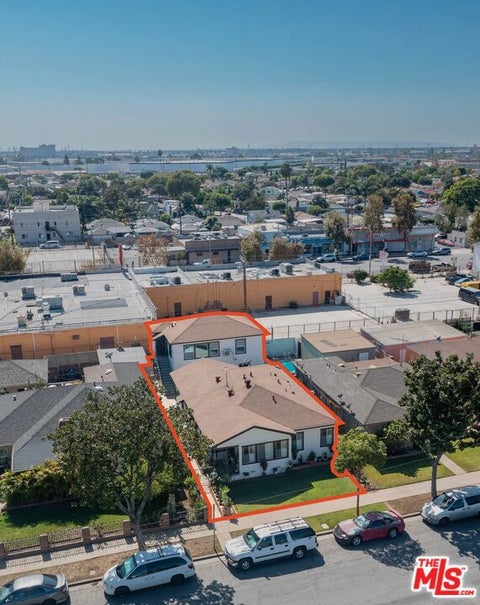 Photo of 6038 Easton Street, Los Angeles, CA 90022 (MLS # 26104641)