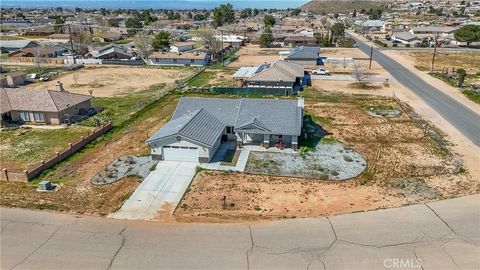 Photo of 15688 Winnebago Rd, Apple Valley, CA 92307 (MLS # SR26056480)