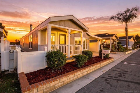 Photo of 26311 Jackson Ave AVE #SPC 51, Murrieta, CA 92563 (MLS # 260024956SD)