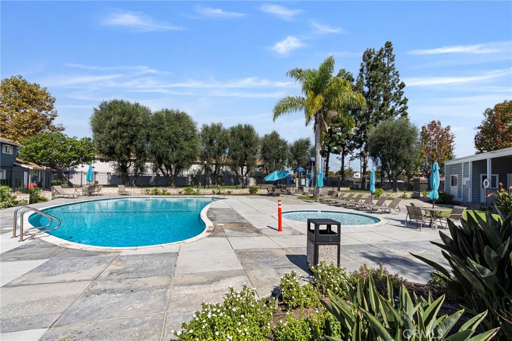 Huntington Continental (HCON) - Residential