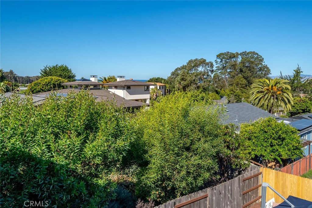 Redfield Woods(650) - Residential