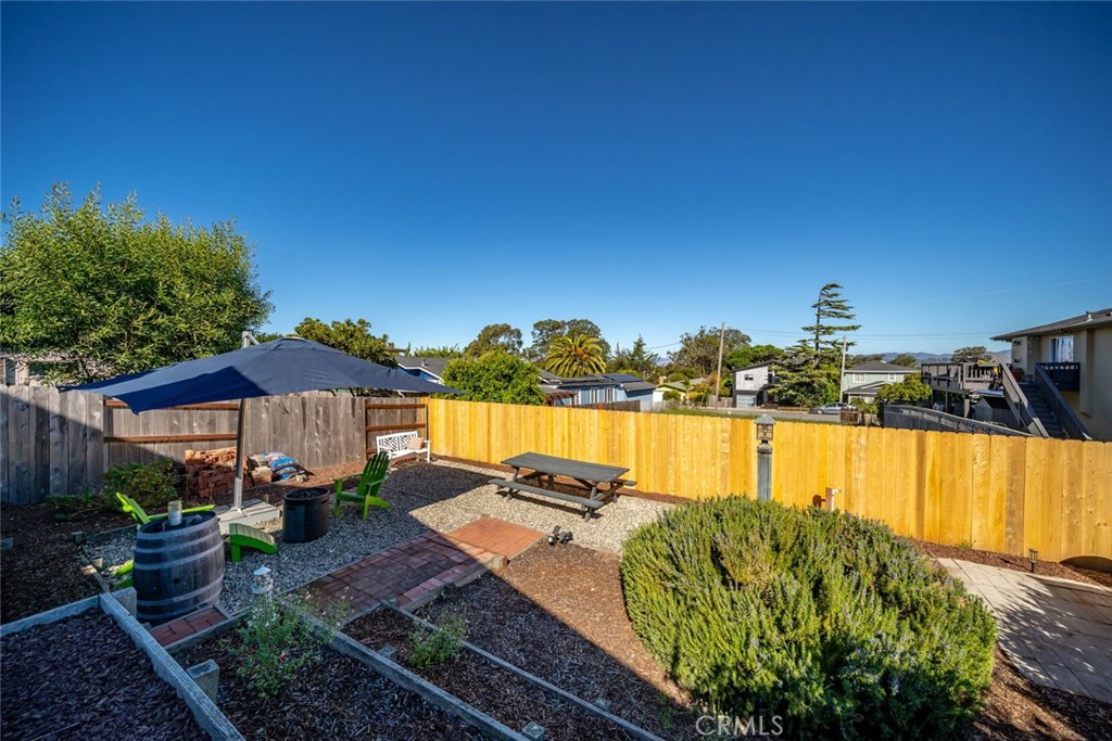 Redfield Woods(650) - Residential