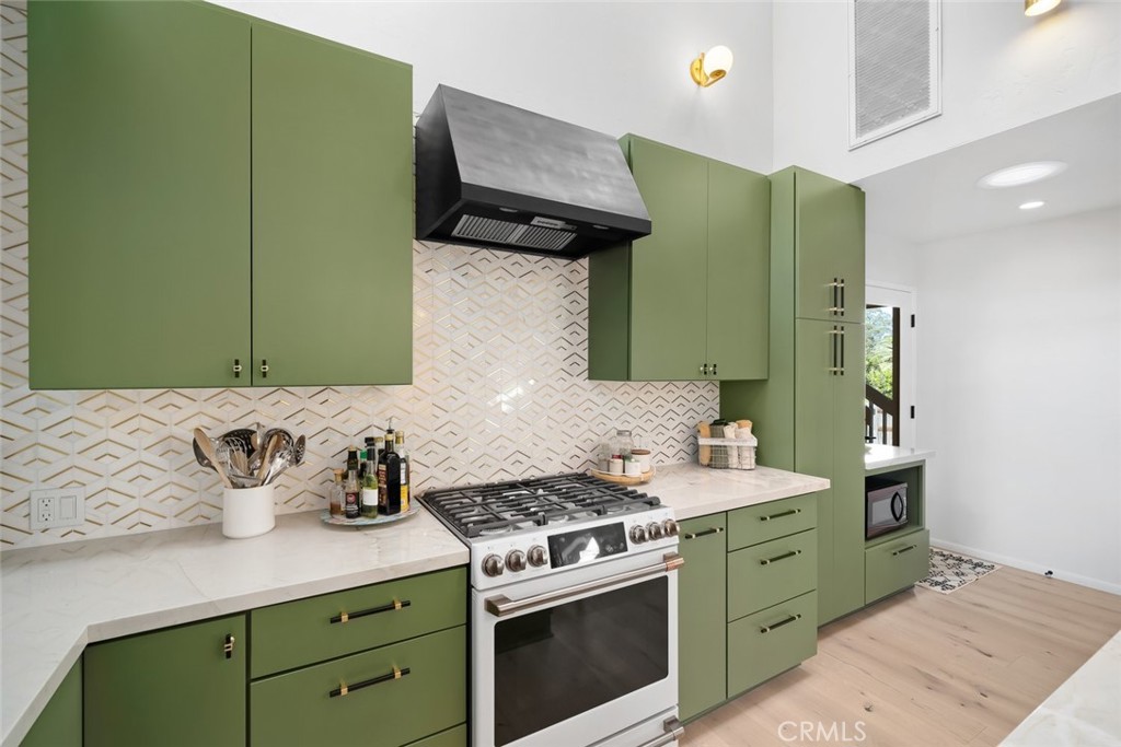 Redfield Woods(650) - Residential