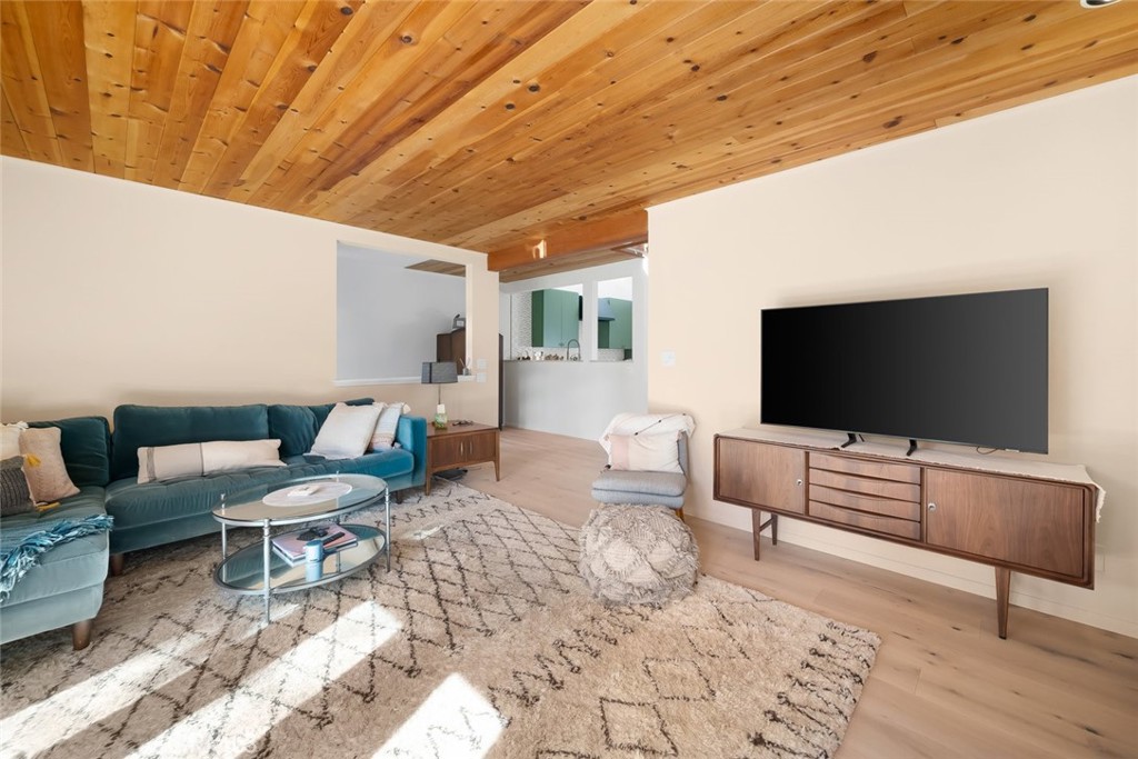 Redfield Woods(650) - Residential