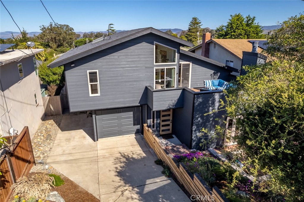 Redfield Woods(650) - Residential