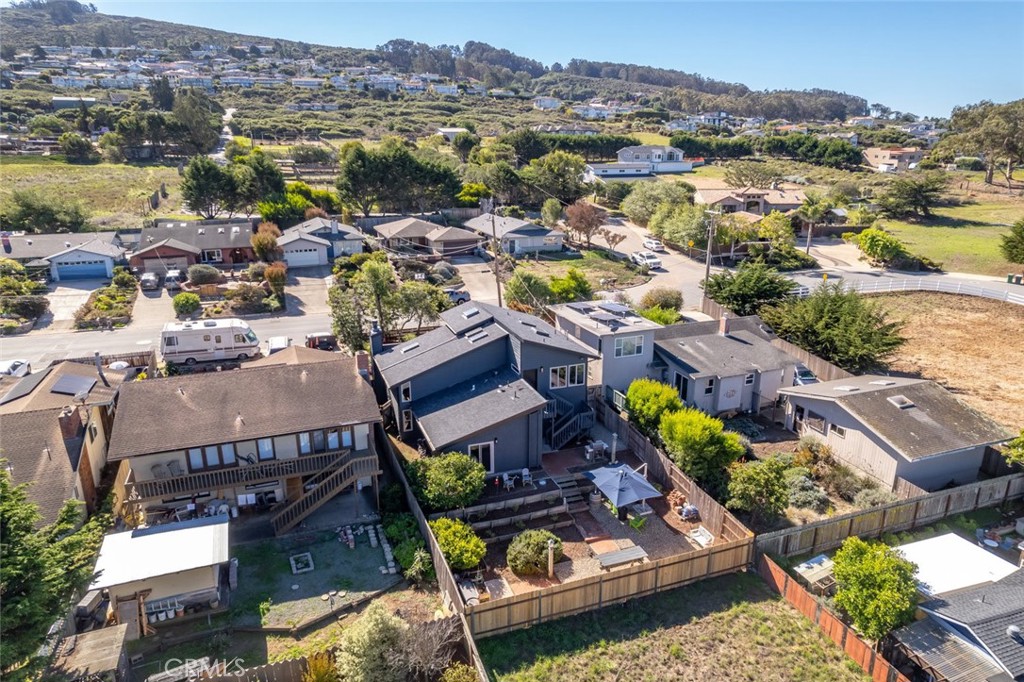 Redfield Woods(650) - Residential