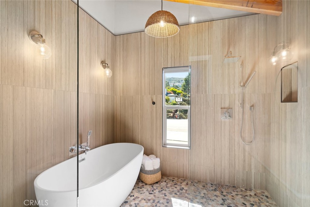 Redfield Woods(650) - Residential