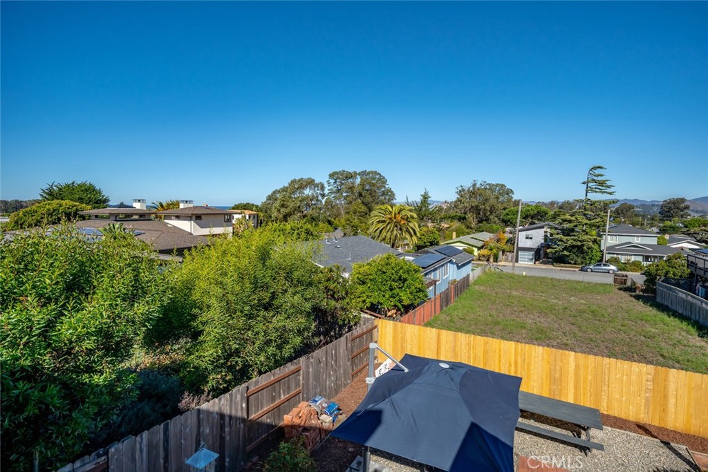 Redfield Woods(650) - Residential