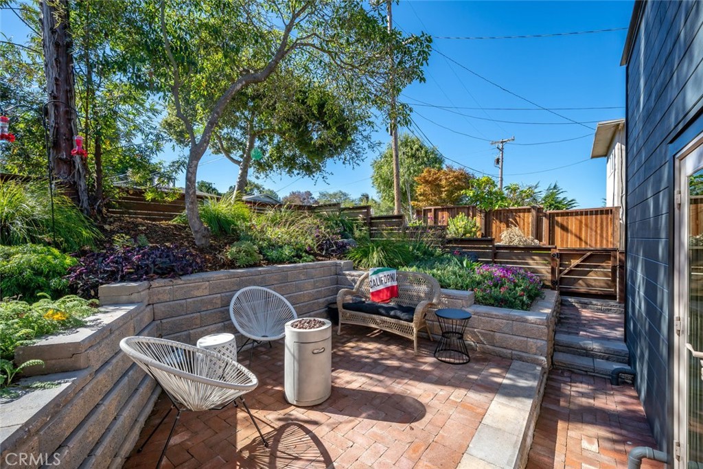 Redfield Woods(650) - Residential