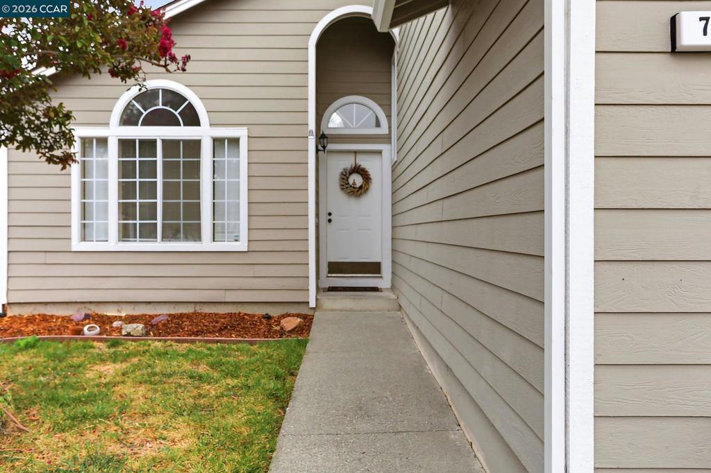 701 Deerfield