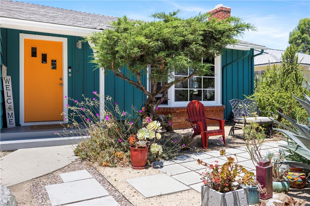 2314 Poinsettia Street