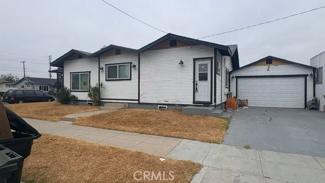 900 N Helena ST, Anaheim CA 92805