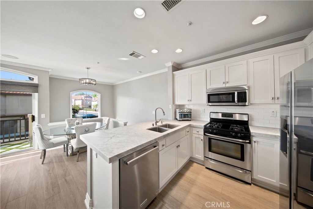 16 Lucente, Aliso Viejo CA 92656 - Photo 7