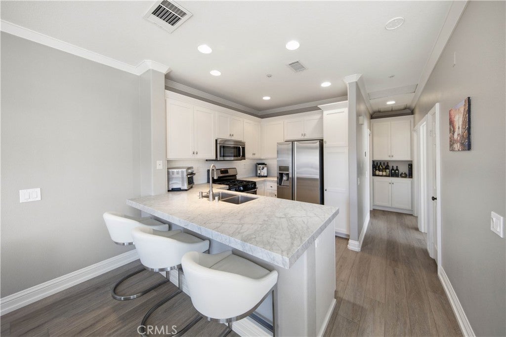 16 Lucente, Aliso Viejo CA 92656 - Photo 6