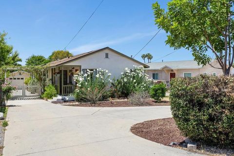 131 N Hayden Escondido CA 92027