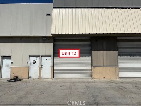 Photo of Hesperia, CA 92345 (MLS # HD26093569)
