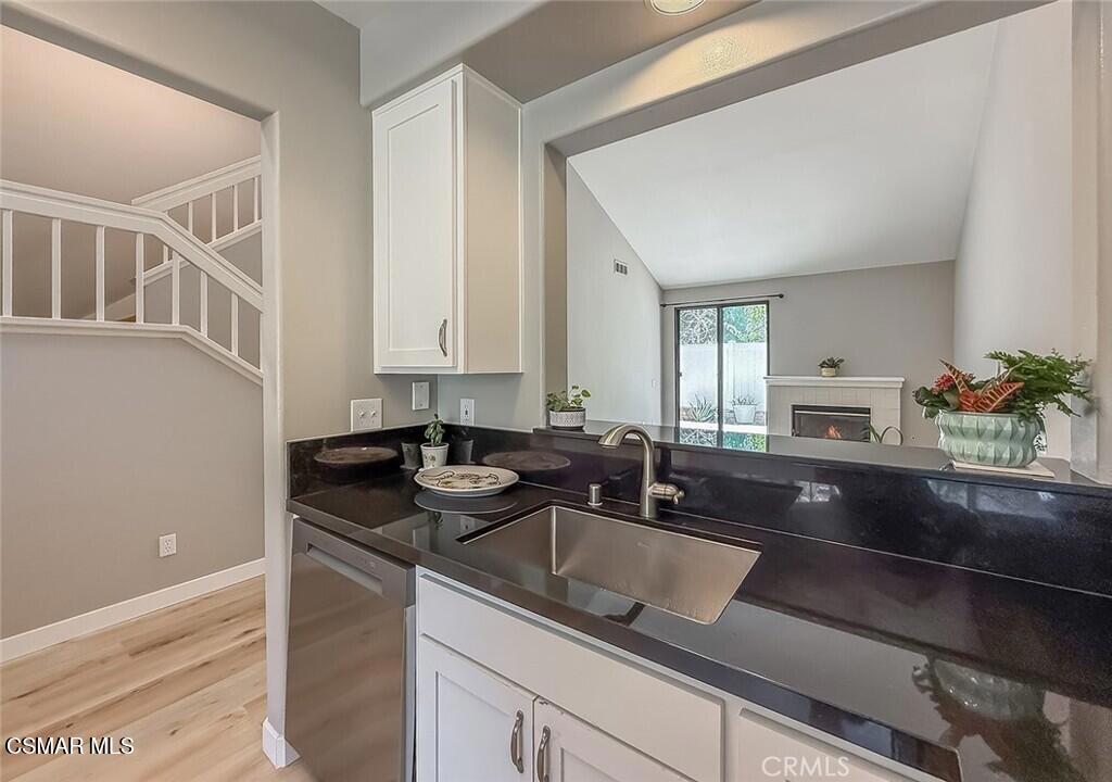 Capri West Oaks Park-832 - 832 - Residential Lease