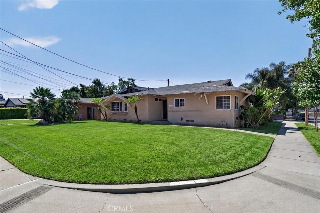 206 E Fig AVE, Monrovia CA 91016