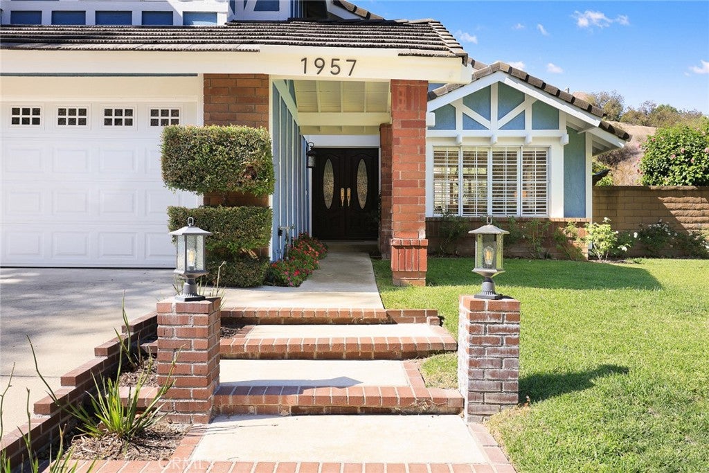 1957 Avenida Monte Vista