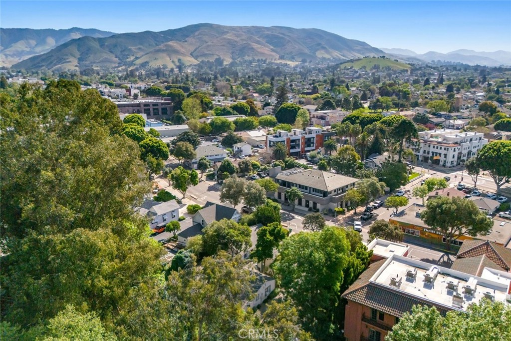 452 Higuera Street