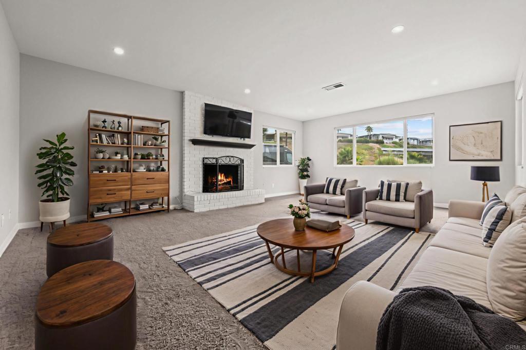 12166 Saddle Rock Road