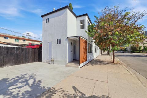 Photo of 1211 Cole Avenue, Hollywood, CA 90038 (MLS # GD26178327)