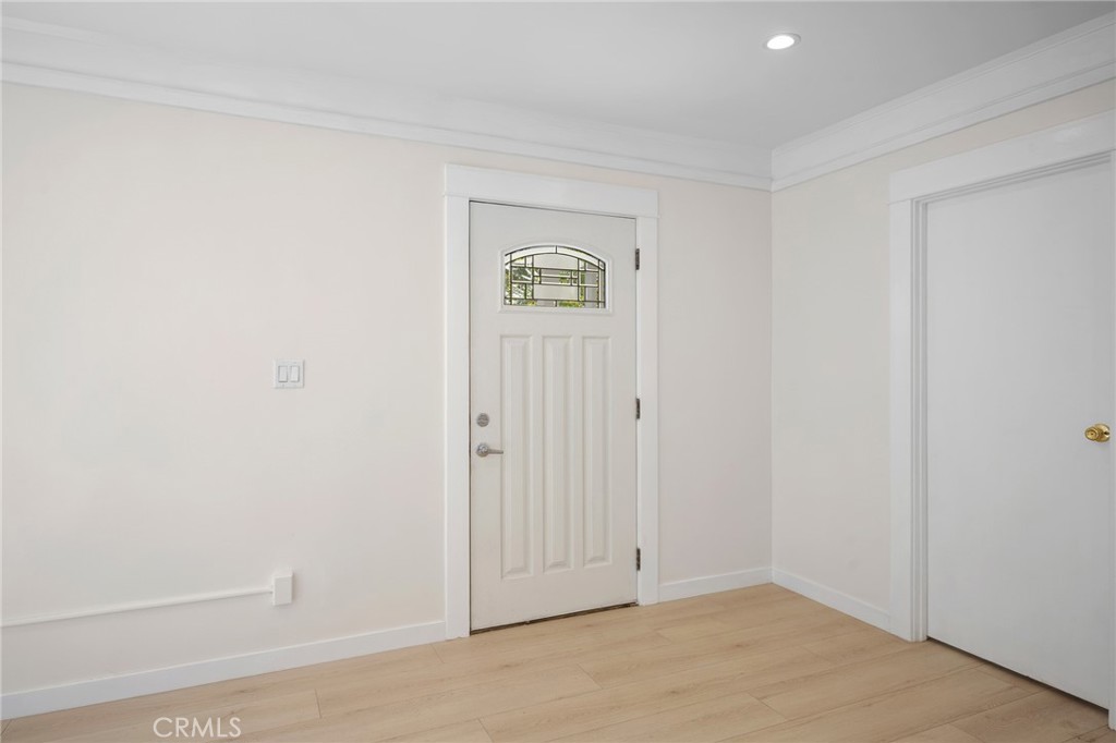 Not Applicable-105 - Residential Lease