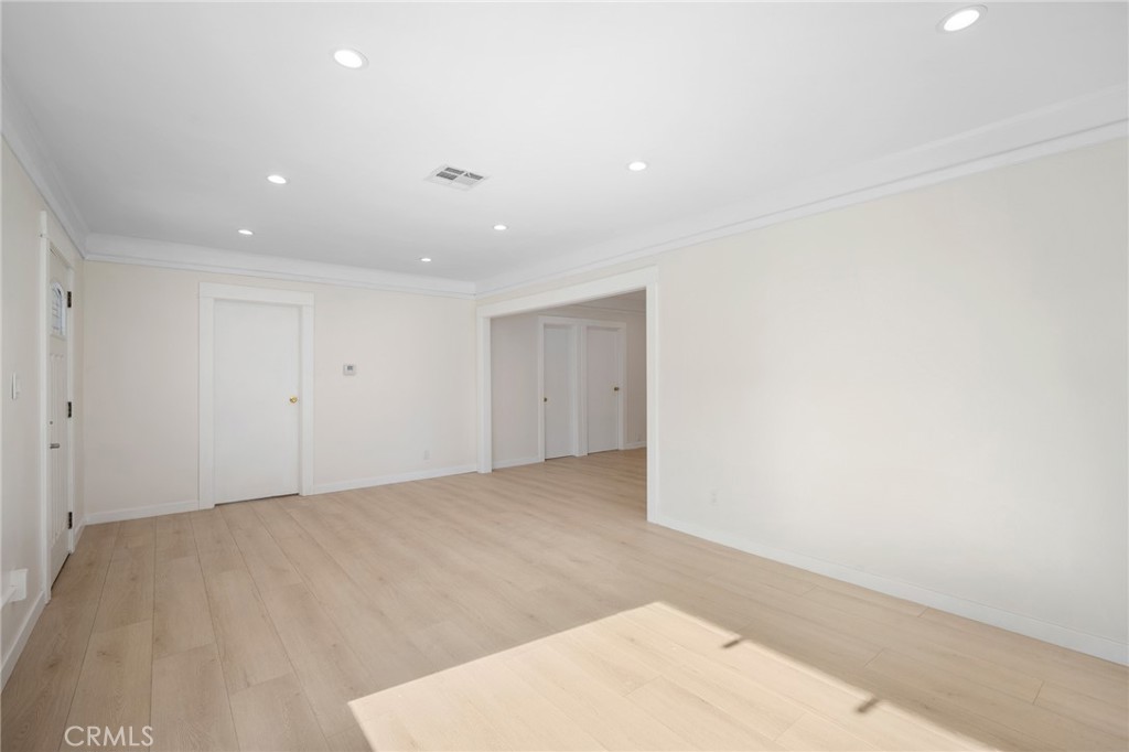 Not Applicable-105 - Residential Lease