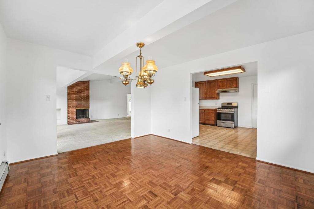 640 Galerita Way