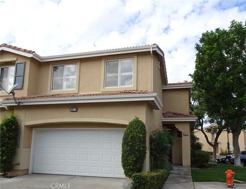 Photo of 406 N Kenwood #A, Orange, CA 92867 (MLS # TR25260757)