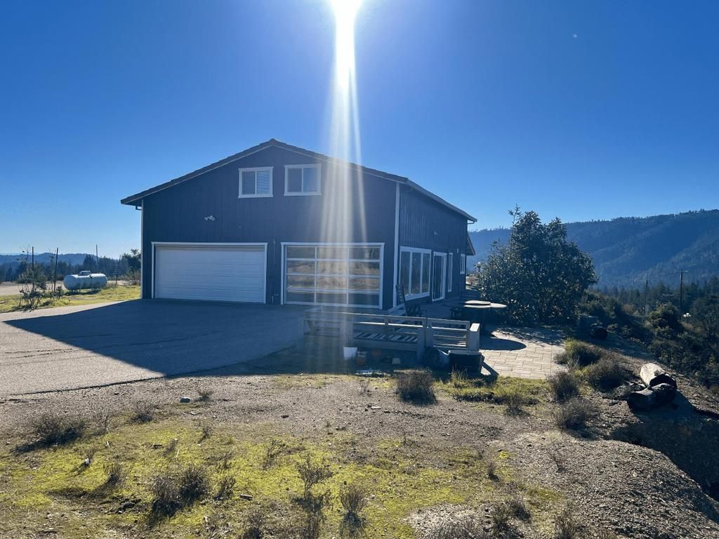 Photo of 1040 Chaparral Road, Boulder Creek, CA 95006 (MLS # ML82031453)