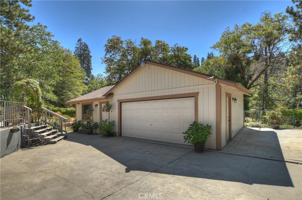 23167 Brookside Road