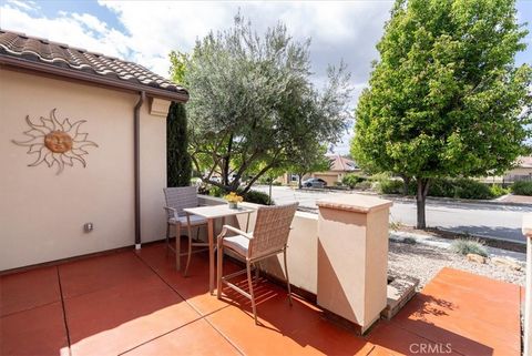 Tiny photo for 204 Victoria Court, Paso Robles, CA 93446 (MLS # NS26077889)