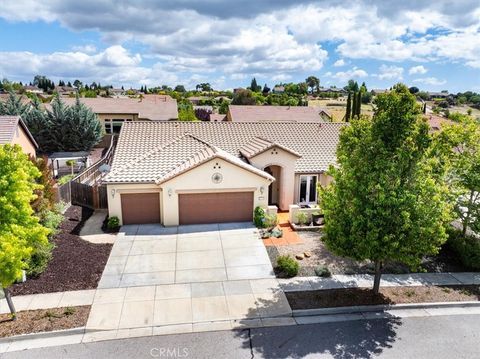 Tiny photo for 204 Victoria Court, Paso Robles, CA 93446 (MLS # NS26077889)