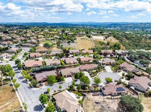 Tiny photo for 204 Victoria Court, Paso Robles, CA 93446 (MLS # NS26077889)